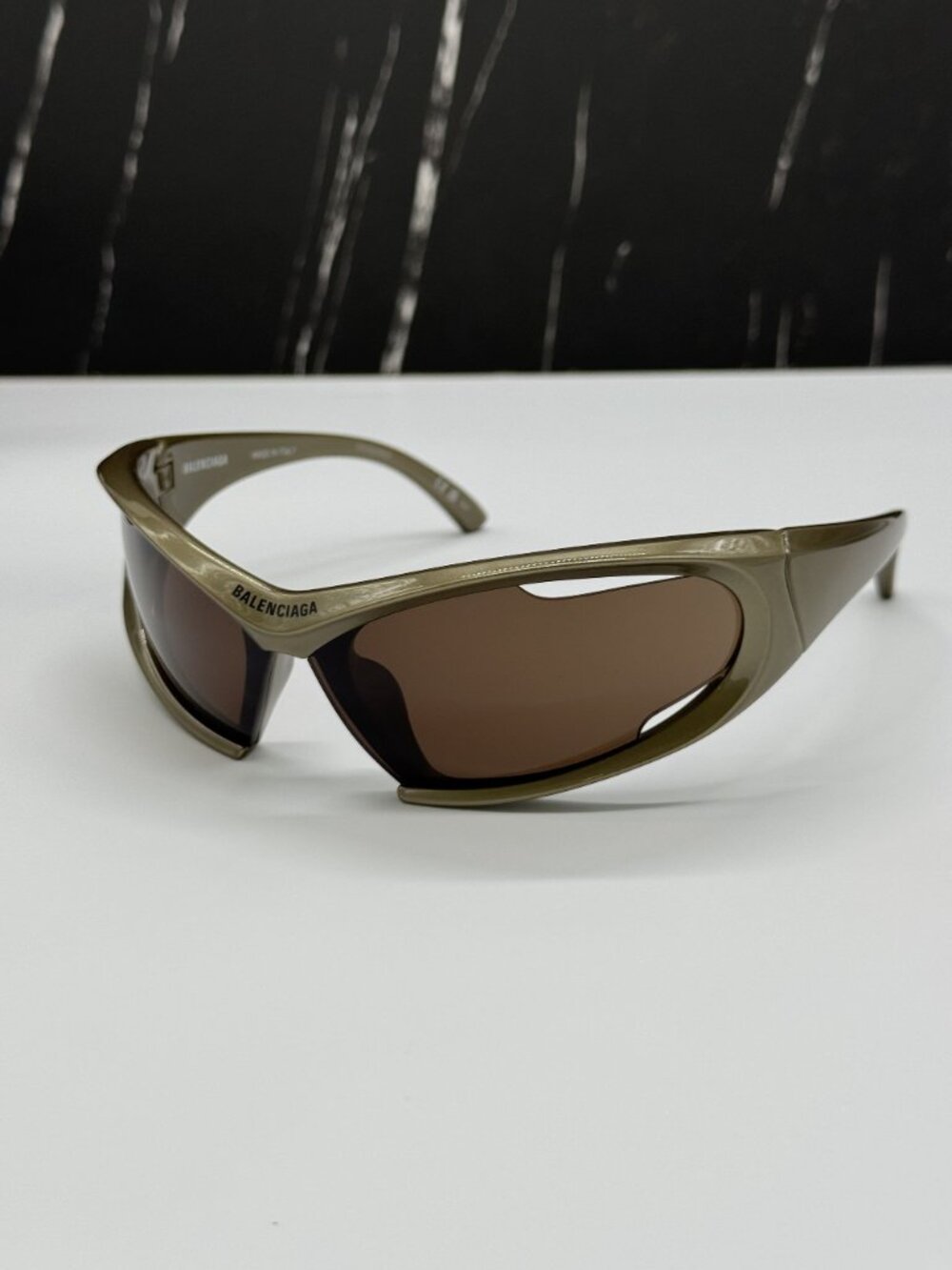 NEW BALENCIAGA BB0318S 004 BRONZE UNISEX SUNGLASSES BALENCIAGA EYEWEAR - Picture 2 of 10